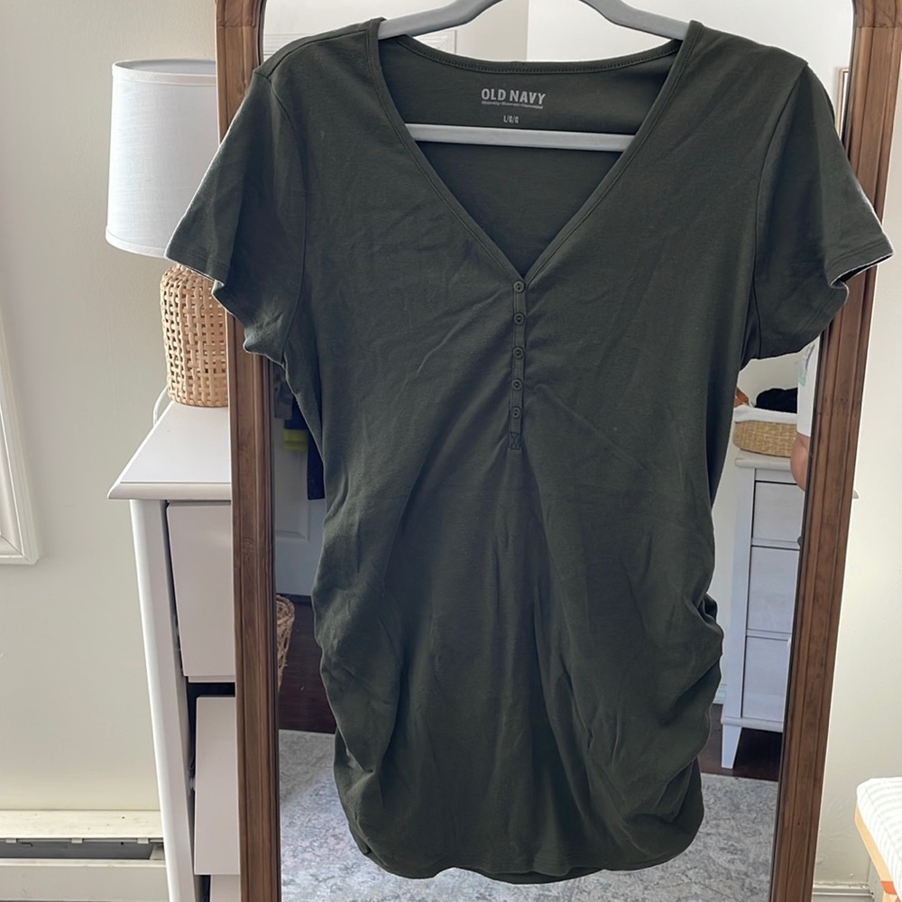 Maternity tee